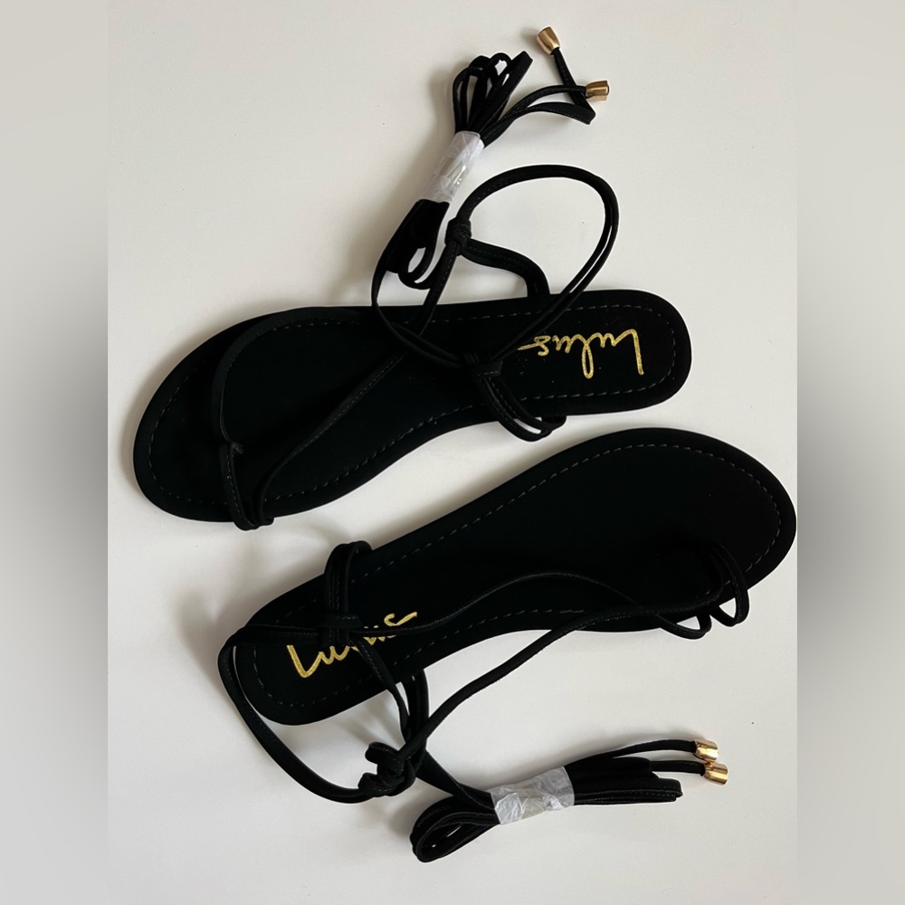 Lulu’s Micah Black Lace-up Flat Sandals Size 8.5